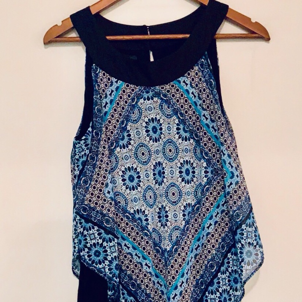 Sleeveless top